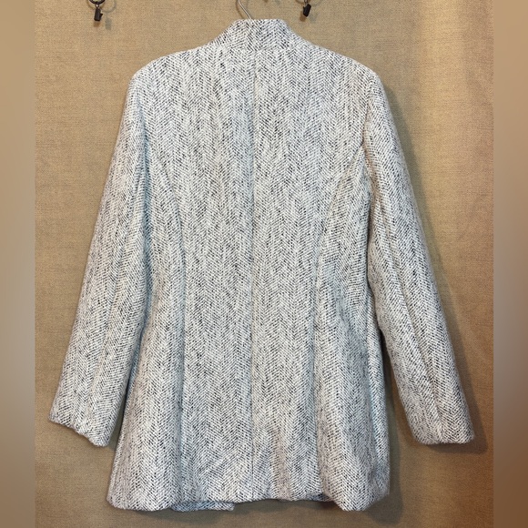 Textured Gray and White Collared Pea Coat - L - Picture 2 of 10